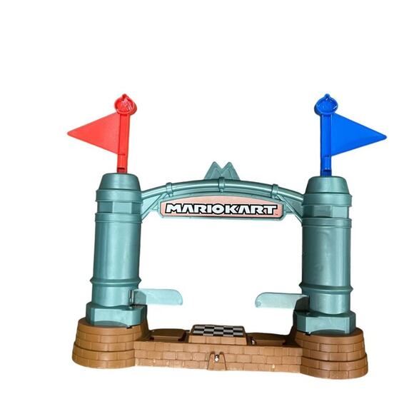 Hot Wheels Mario Kart Circuit Track Set Booster Mario & Luigi Karts - Picture 9 of 15